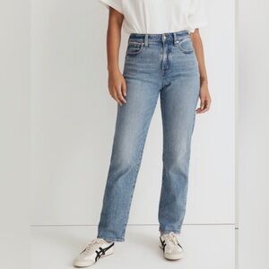 Madewell High-Rise Straight Leg Jeans in Light Blue